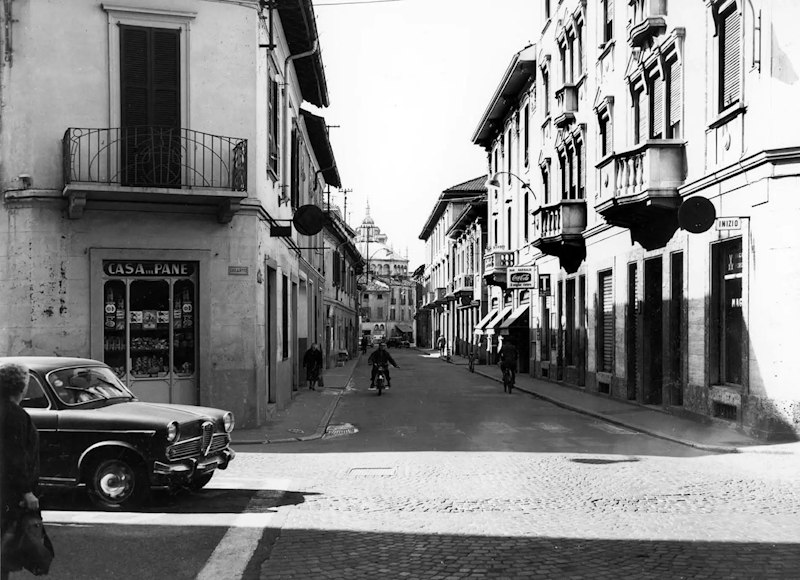 nonno raccontami busto