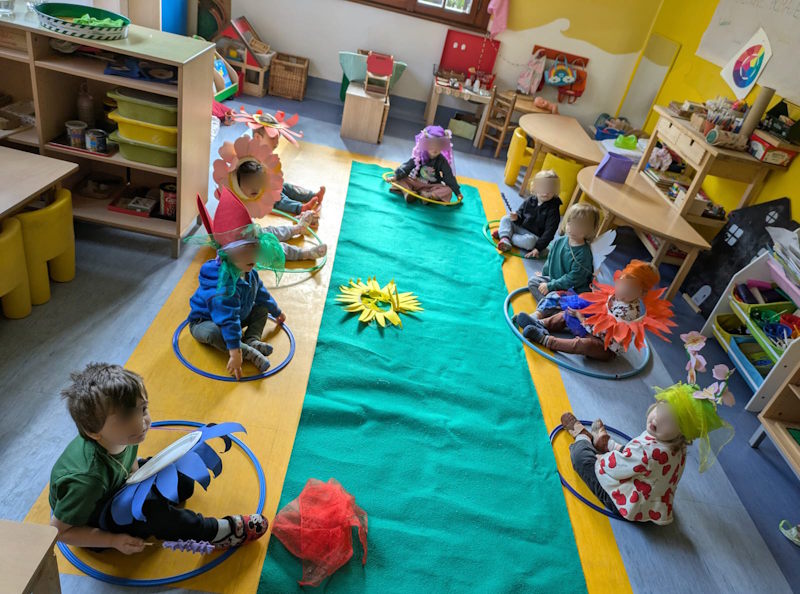 albero dei bambini materna varese