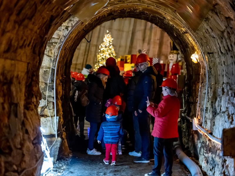grotta babbo natale ornavasso percorso sotterraneo