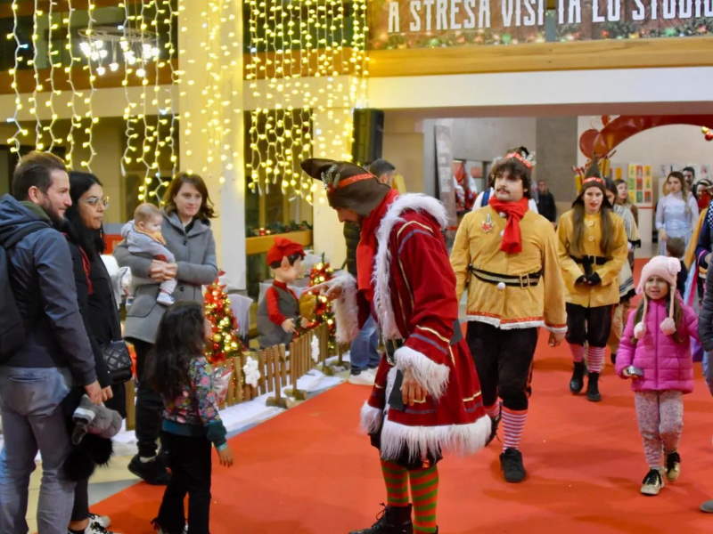 natale stresa elfi