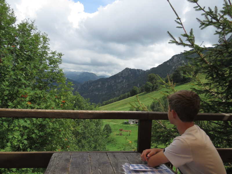 Piani D’Erna: montagna in famiglia