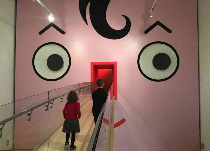 Mostra Giro Giro Tondo alla Triennale di Milano